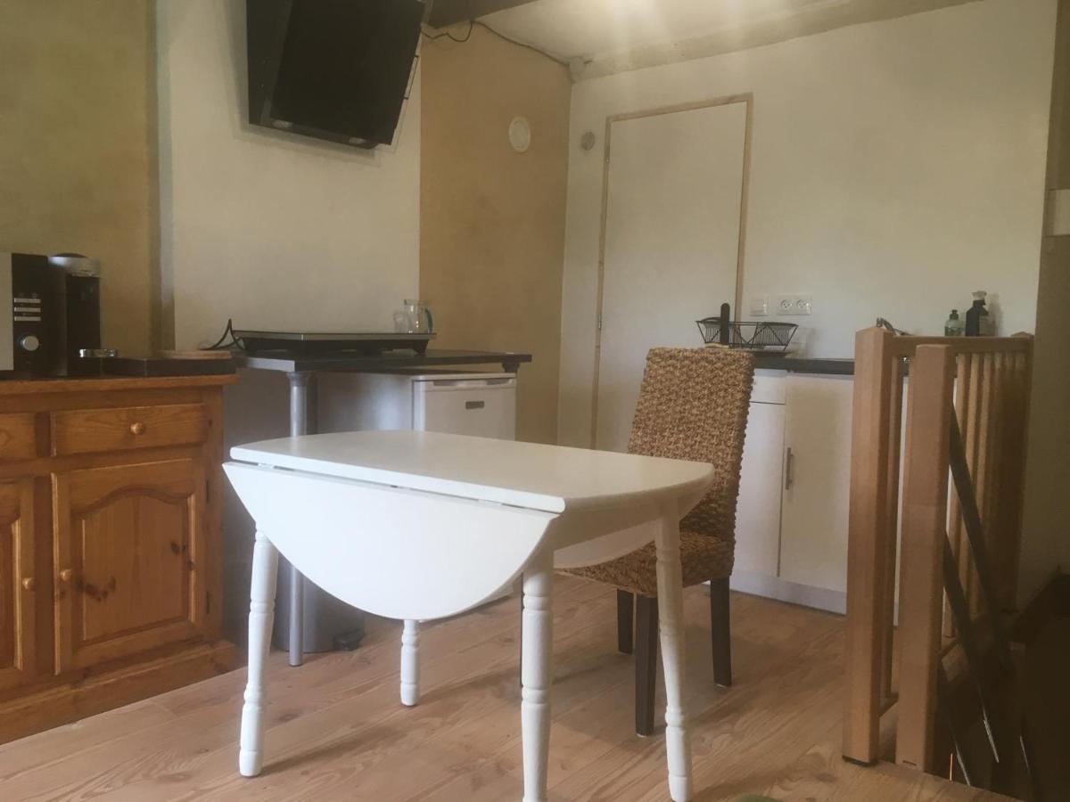 Apartmán L Entredeux Saint-Viaud Exteriér fotografie